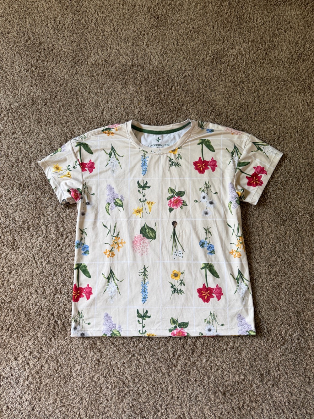 Tuckernuck floral pattern short sleeve shirt